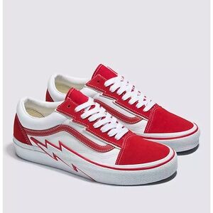 SOLD Mens red Vans Old Skool Bolt 2 tone shoe size 10 - worn twice great condtn